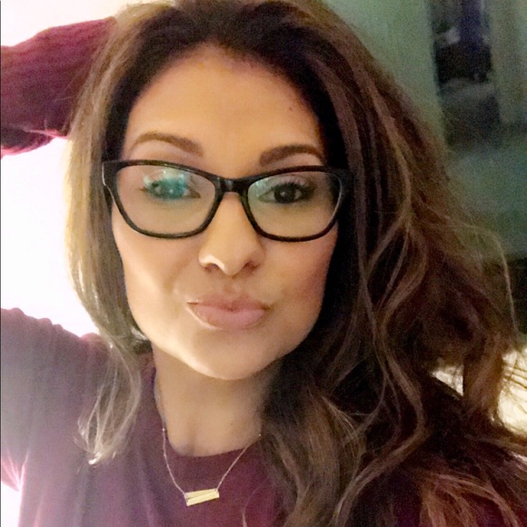 Meet your Posher, Jennifer - Picture 12 of 16